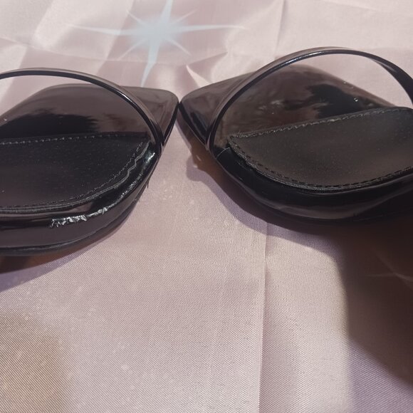 AZELEA WANG Ankle Wrap Chain Link Baguette's fluted heels size 8.5 - Picture 4 of 9